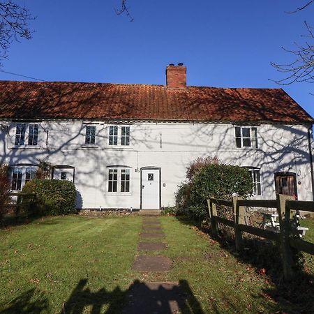 2 Greensleeves Saxmundham Exterior foto